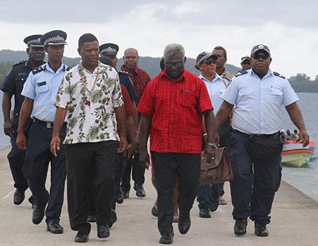 PM escotted by GP Deputy Premier on arrival