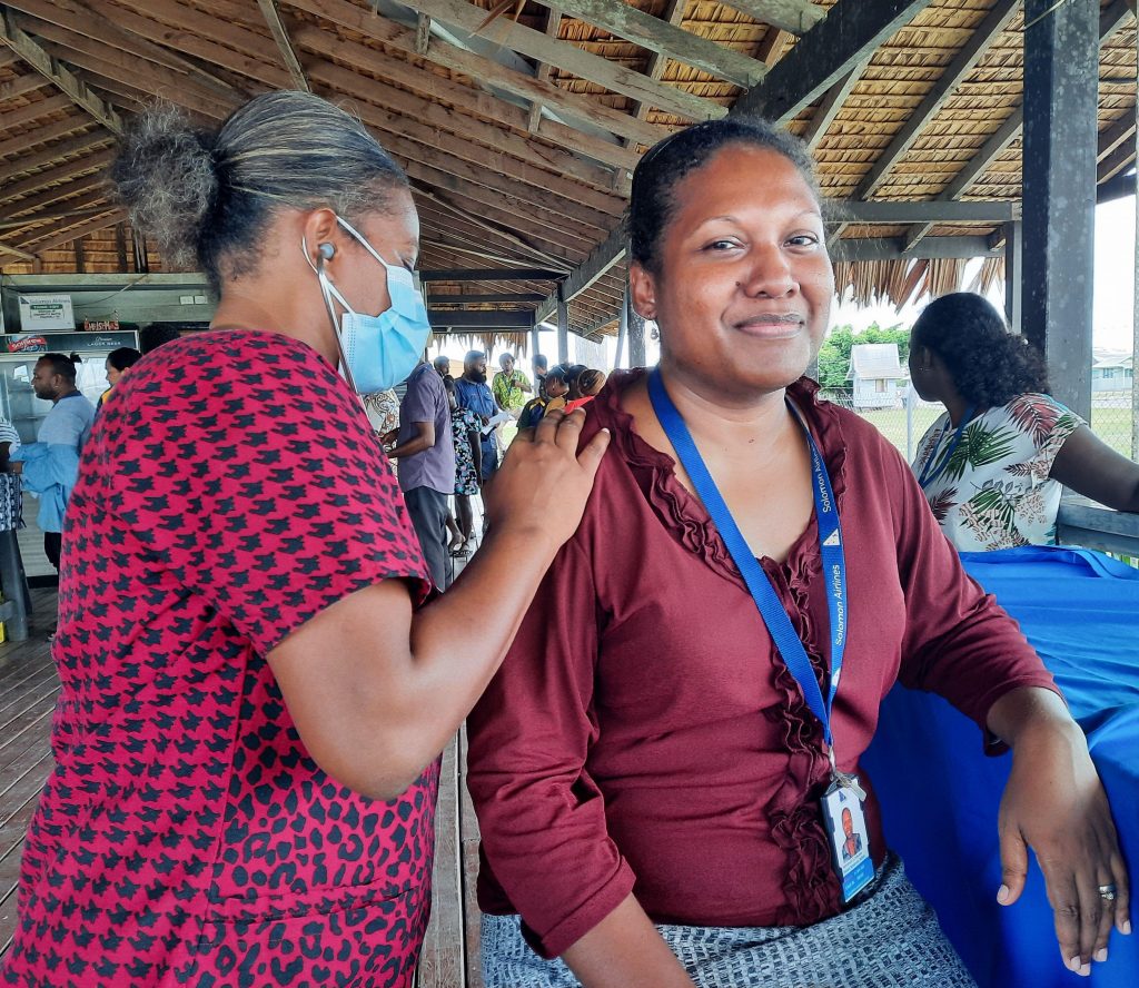AIRLINES STAFF PARTICIPATE IN HEALTHY HEART CHECKS ON ‘WORLD HEART DAY’ 1 Solomon Airlines Human Resources team member Hernandia Zoloveke receives a health check from National Referral Hospital staff